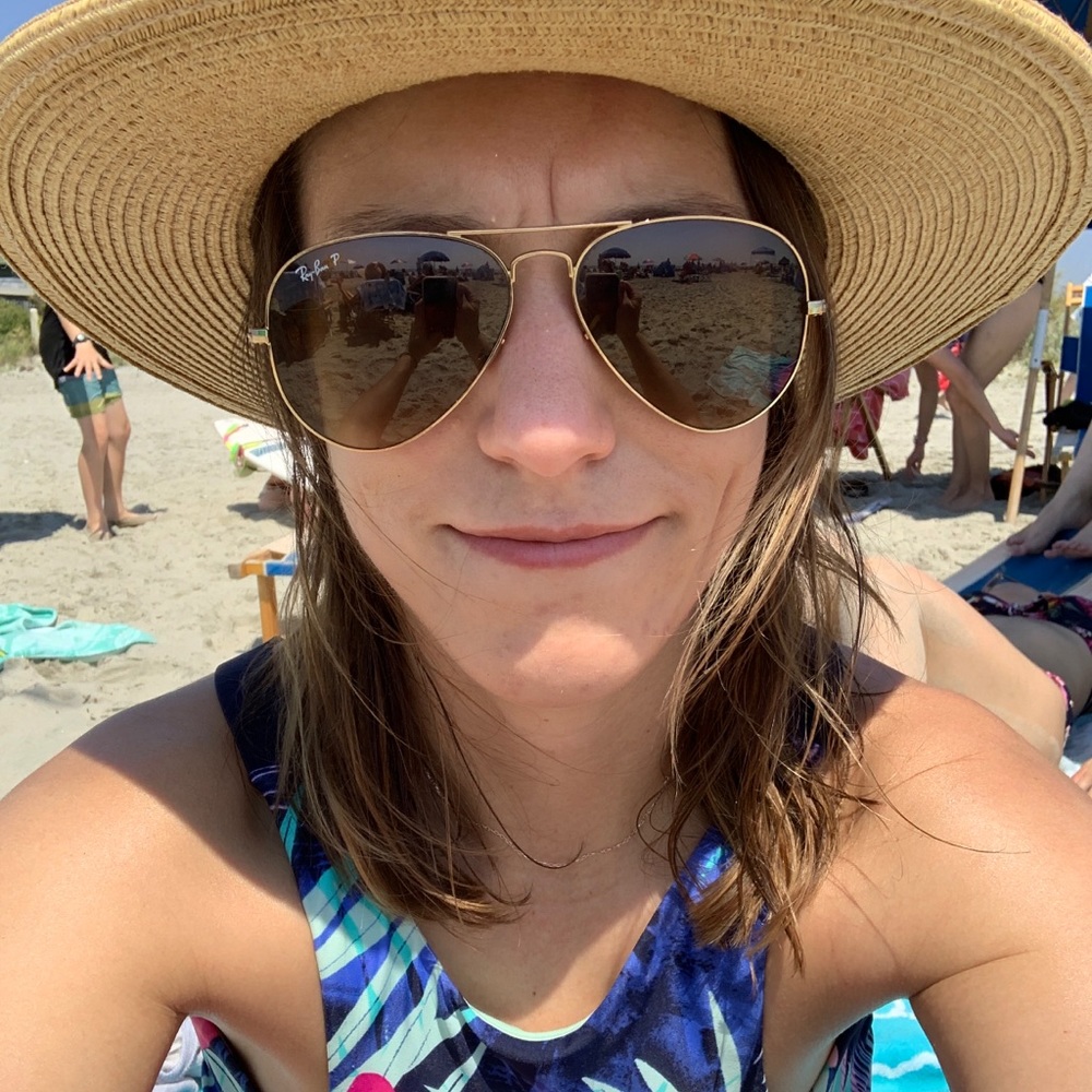 Meet your Posher, Nicole